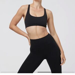 Vuori Yosemite Sports Bra